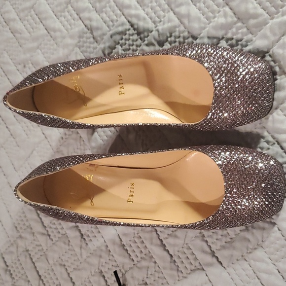 Louboutin glitter pumps - Picture 2 of 5